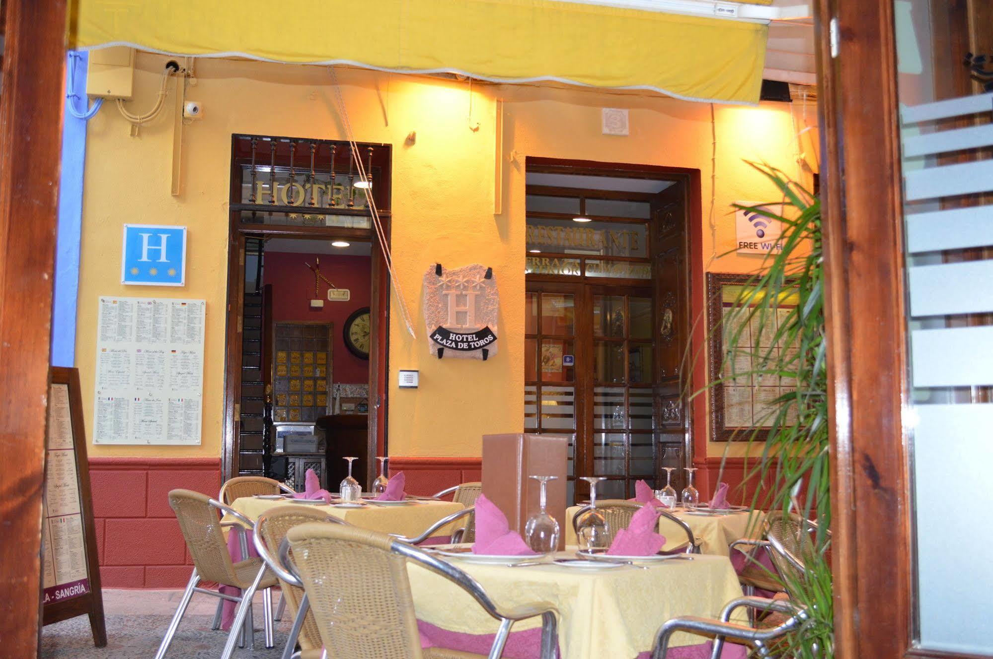 Hotel Plaza De Toros